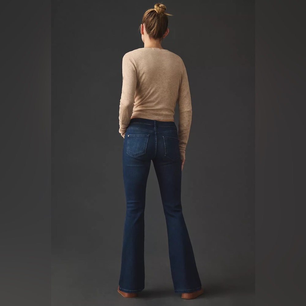 Pilcro The Icon Low Rise Flare Jeans in Dark Blue Size 25 - Picture 2 of 11
